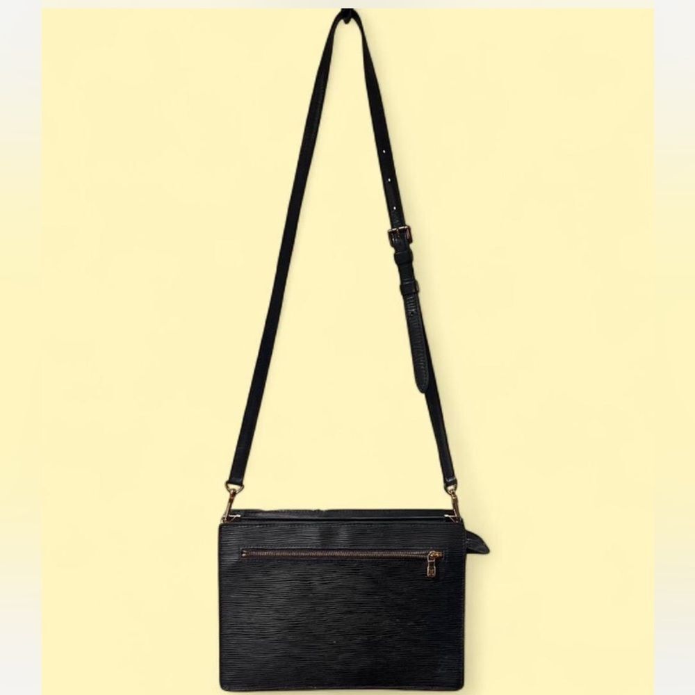 AUTHENTIC LOUIS VUITTON Enghien 2way Black Epi Leather Shoulder/Crossbody bag
